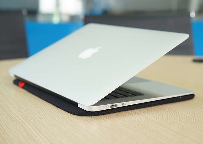 Danh gia MacBook Air 2015: Thiet ke quen thuoc, pin an tuong hinh anh 3 