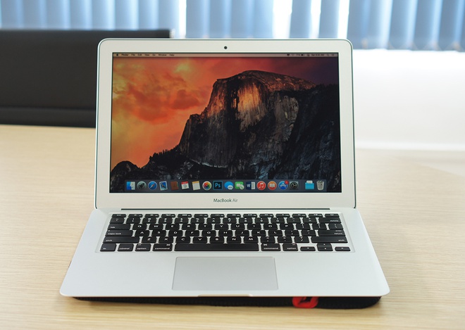 Danh gia MacBook Air 2015: Thiet ke quen thuoc, pin an tuong hinh anh 5 